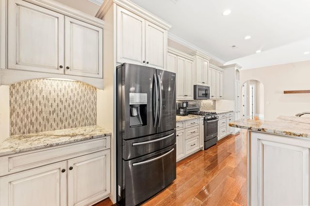 2117 Via Palma Dr., North Myrtle Beach, SC 29582