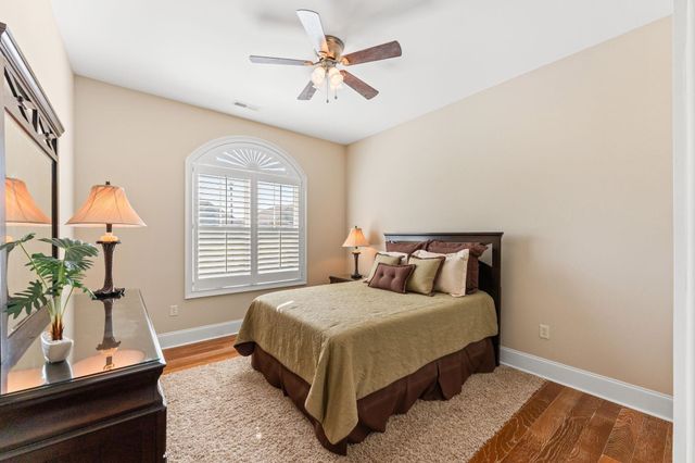 2117 Via Palma Dr., North Myrtle Beach, SC 29582
