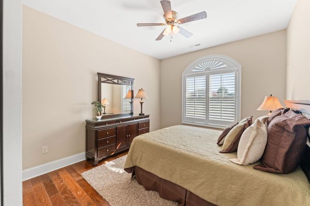 2117 Via Palma Dr., North Myrtle Beach, SC 29582