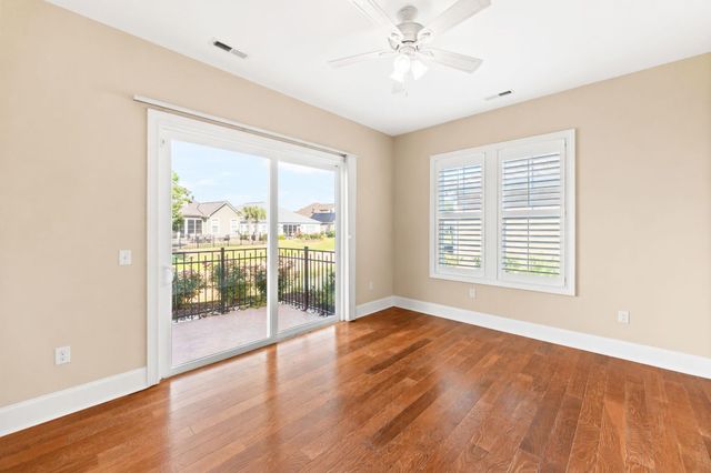 2117 Via Palma Dr., North Myrtle Beach, SC 29582