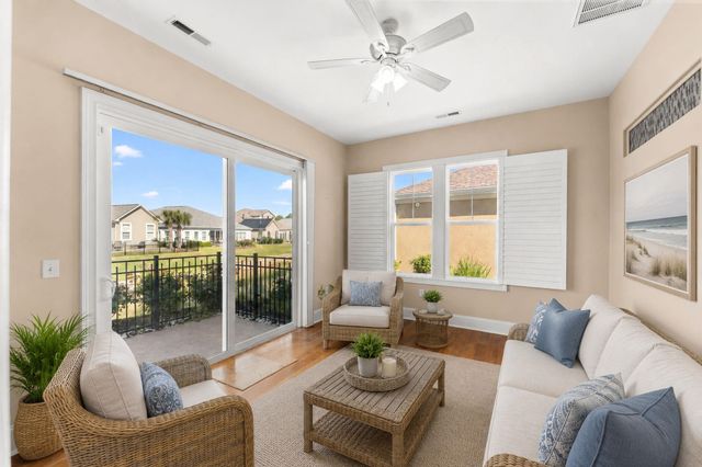 2117 Via Palma Dr., North Myrtle Beach, SC 29582