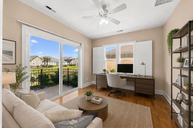 2117 Via Palma Dr., North Myrtle Beach, SC 29582