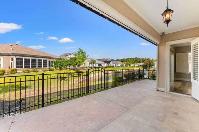 2117 Via Palma Dr., North Myrtle Beach, SC 29582