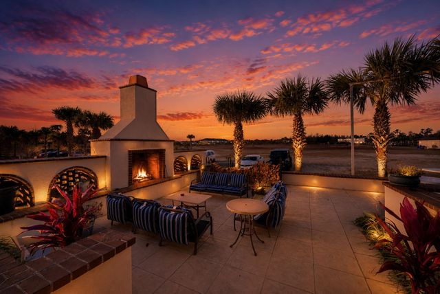2117 Via Palma Dr., North Myrtle Beach, SC 29582