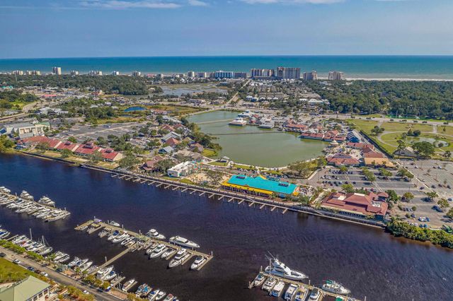 2117 Via Palma Dr., North Myrtle Beach, SC 29582