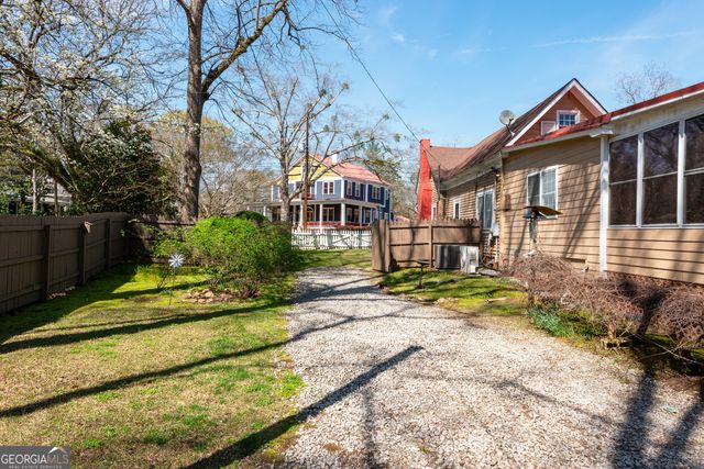 170 Fairplay Street, Rutledge, GA 30663