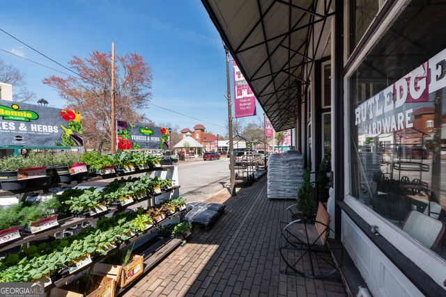 170 Fairplay Street, Rutledge, GA 30663