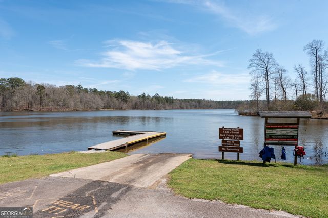 170 Fairplay Street, Rutledge, GA 30663