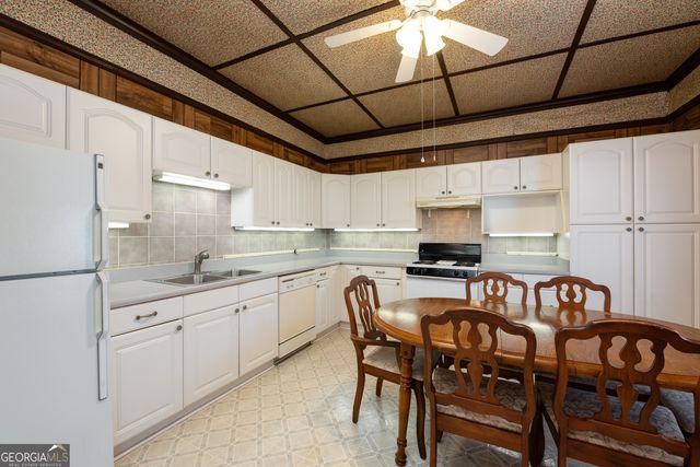 170 Fairplay Street, Rutledge, GA 30663