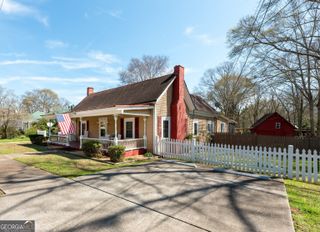 170 Fairplay Street, Rutledge, GA 30663