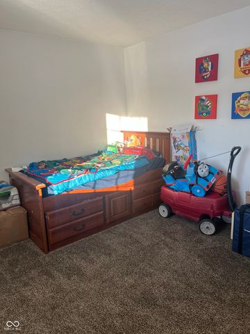 2976 W Rose Hill Lane, Rosedale, IN 47874