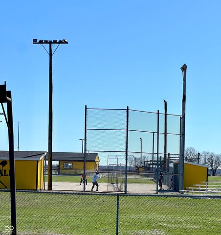 2976 W Rose Hill Lane, Rosedale, IN 47874