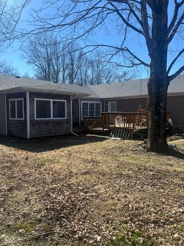 2976 W Rose Hill Lane, Rosedale, IN 47874