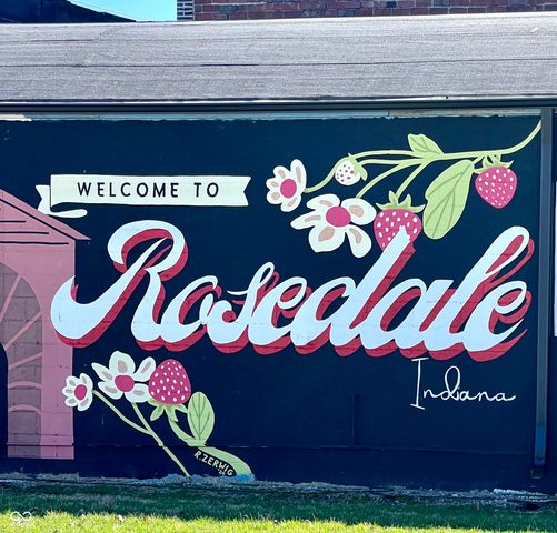 2976 W Rose Hill Lane, Rosedale, IN 47874