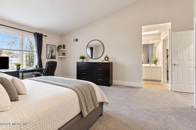 1005B Buckingham Drive, Manchester, NJ 08759