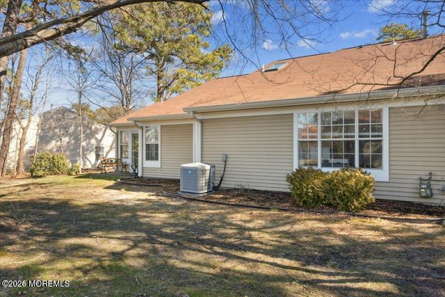 1005B Buckingham Drive, Manchester, NJ 08759