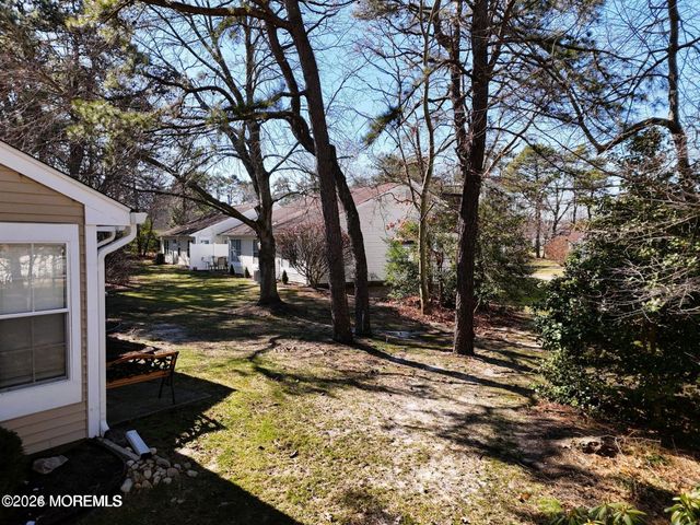 1005B Buckingham Drive, Manchester, NJ 08759