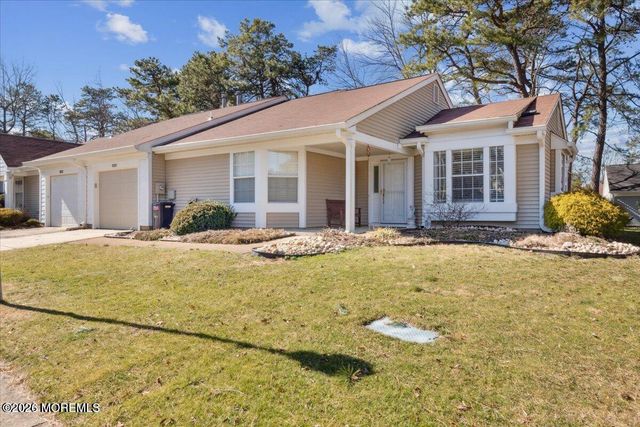 1005B Buckingham Drive, Manchester, NJ 08759