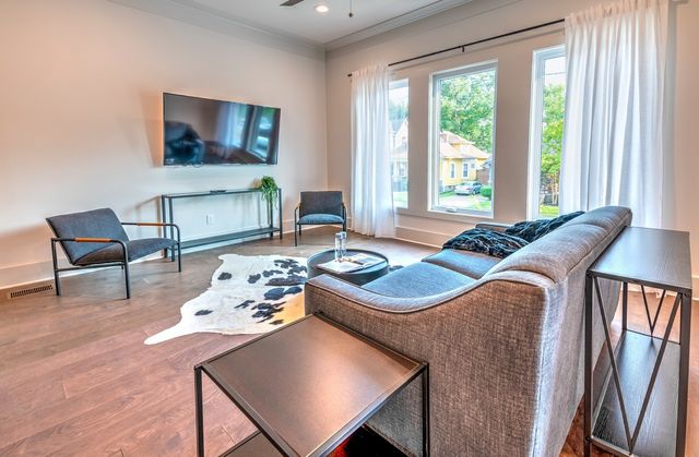 1113B Sharpe Avenue, Nashville, TN 37206