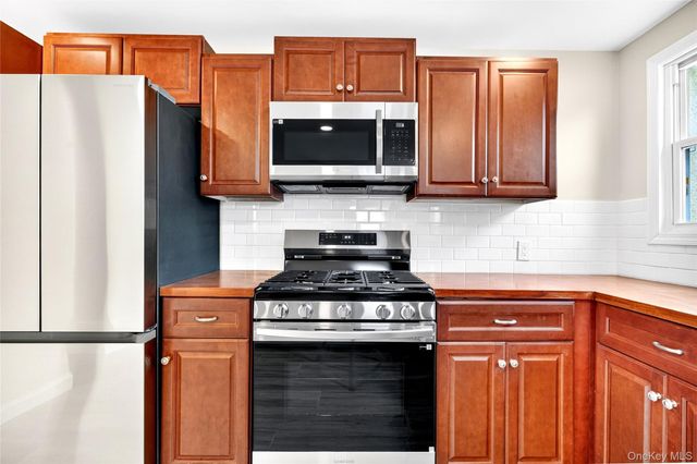 98 S Main Street 98, New City, NY 10956