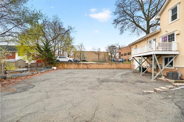 98 S Main Street 98, New City, NY 10956