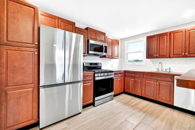 98 S Main Street 98, New City, NY 10956