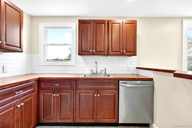 98 S Main Street 98, New City, NY 10956