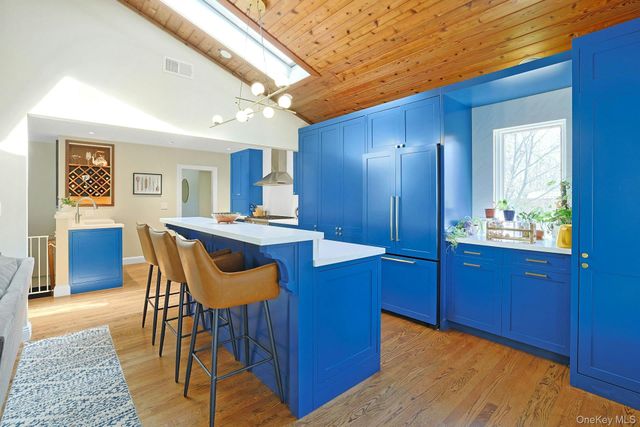 3 Green Hill Court, Nanuet, NY 10954