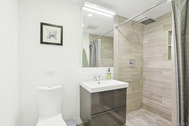 3 Green Hill Court, Nanuet, NY 10954