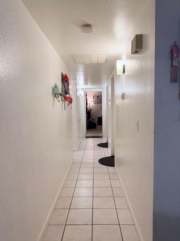 Image 26 of property listing at 284 W Lexington Avenue, Fresno, CA 93711