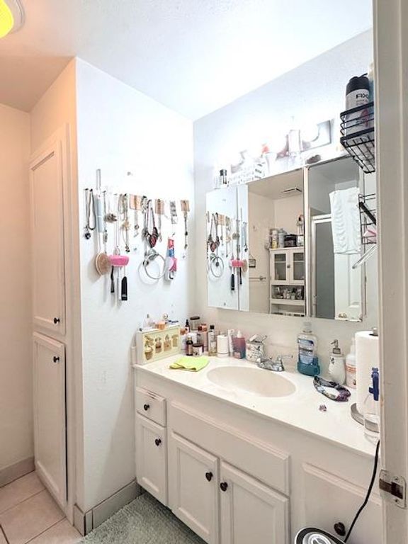 Image 28 of property listing at 284 W Lexington Avenue, Fresno, CA 93711