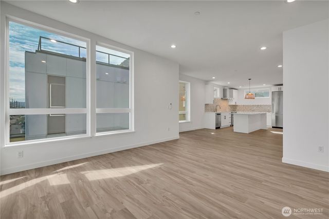 1778 A Alki Avenue SW, Seattle, WA 98116