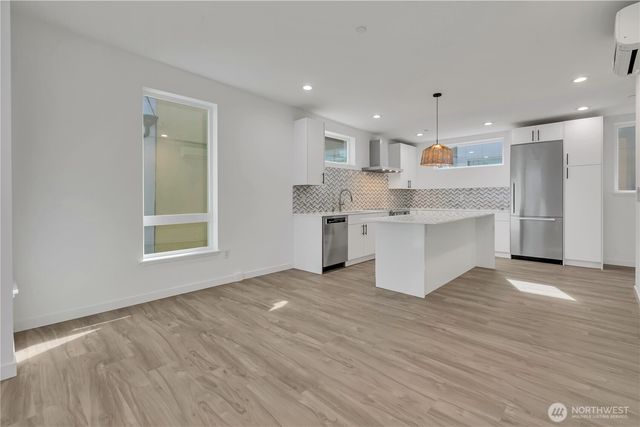 1778 A Alki Avenue SW, Seattle, WA 98116