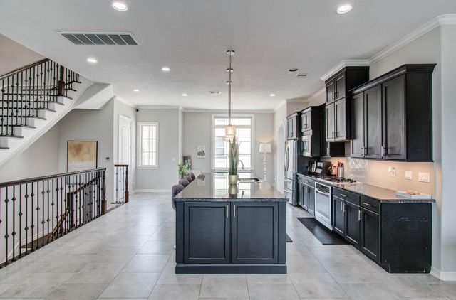 11123 Olympia Drive, Houston, TX 77042