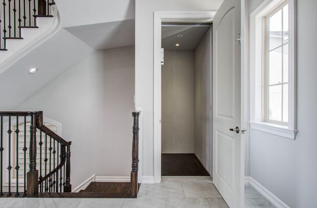 11123 Olympia Drive, Houston, TX 77042