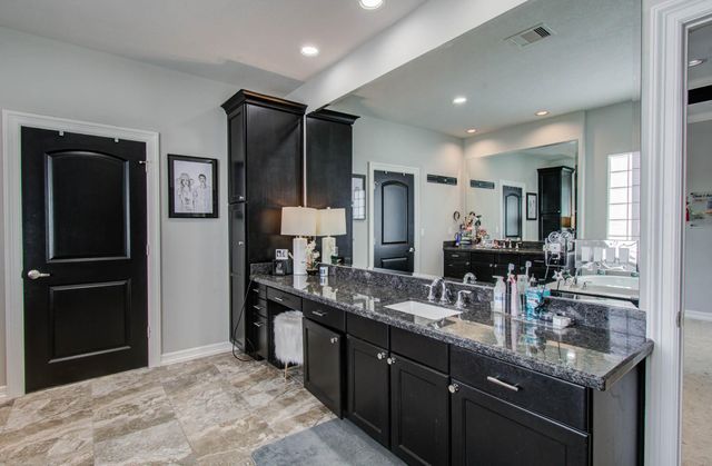 11123 Olympia Drive, Houston, TX 77042