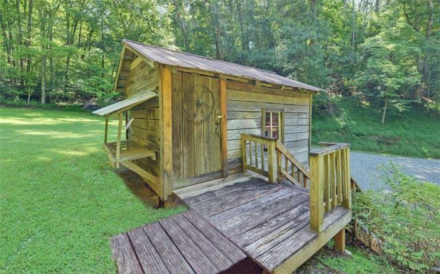 1374 Lucius Road, Cherry Log, GA 30522