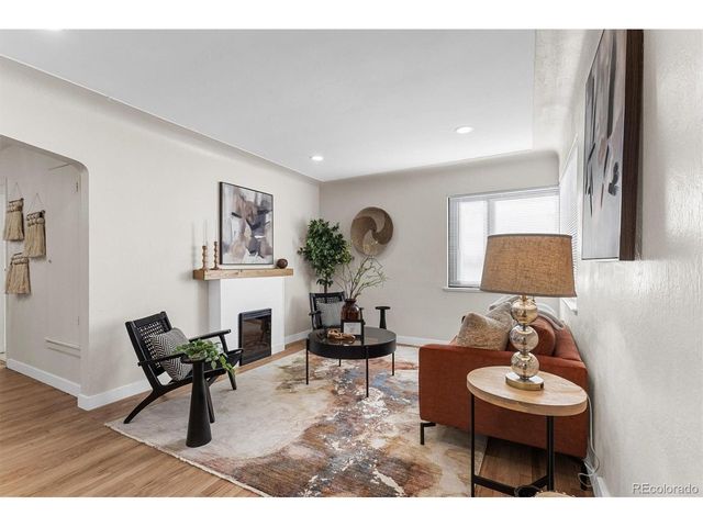 2960 Poplar St, Denver, CO 80207