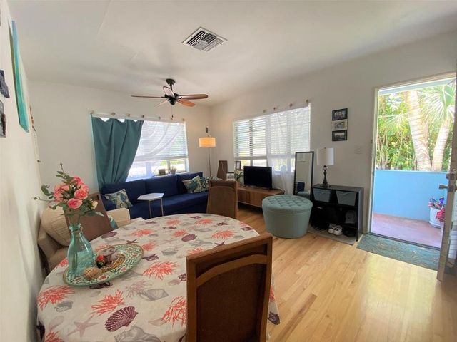 1800 PASS A GRILLE WAY 5, St Pete Beach, FL 33706