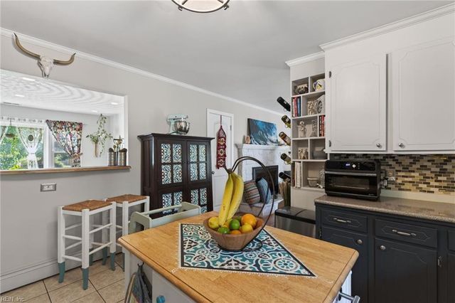 4617 Twain LN, Virginia Beach, VA 23455