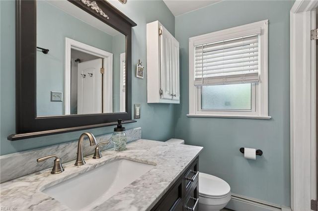 4617 Twain LN, Virginia Beach, VA 23455