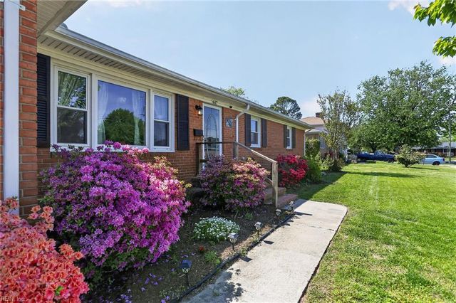 4617 Twain LN, Virginia Beach, VA 23455