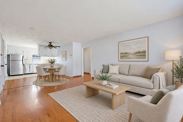 130 Parker St L4, Acton, MA 01720