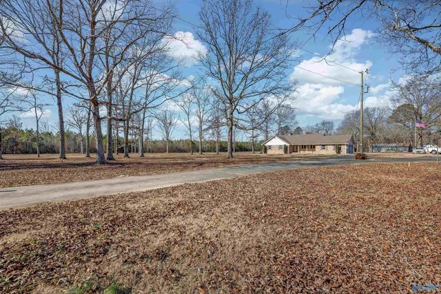 281 Dozier Road, Ardmore, AL 35739