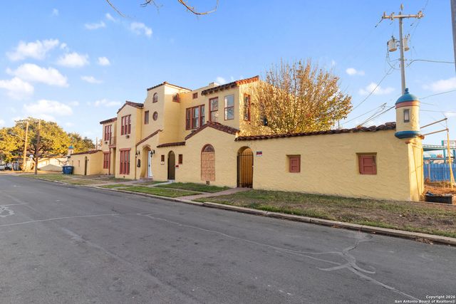 1630 W Rosewood Ave Apt C, San Antonio, TX 78201