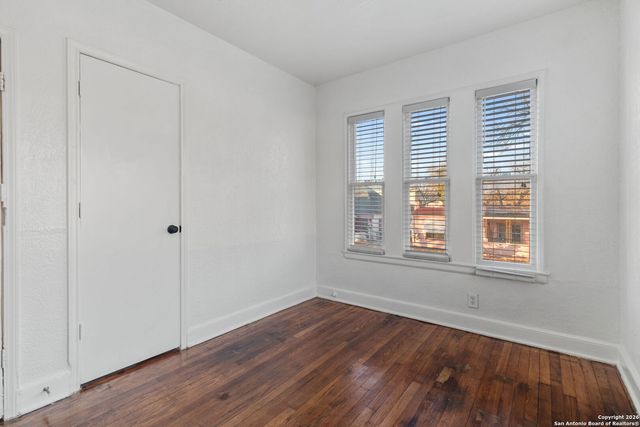 1630 W Rosewood Ave Apt C, San Antonio, TX 78201