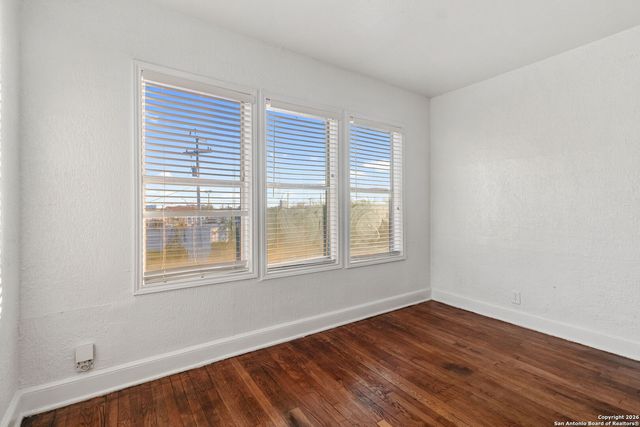 1630 W Rosewood Ave Apt C, San Antonio, TX 78201