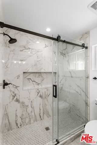 2154 Patricia Avenue, Los Angeles, CA 90025