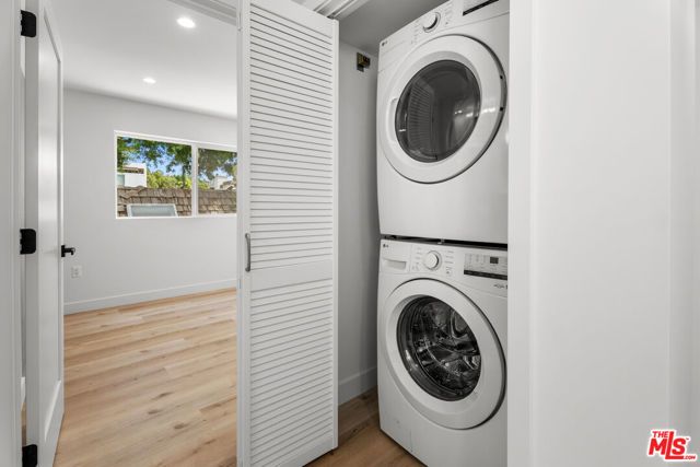 2154 Patricia Avenue, Los Angeles, CA 90025