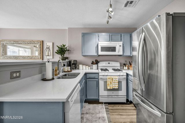 5650 El Paseo Drive 102, Sparks, NV 89436